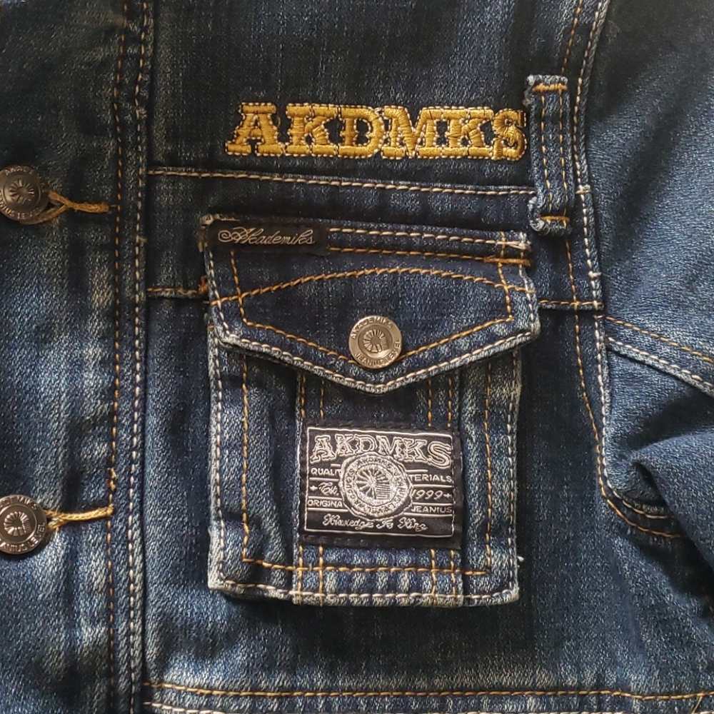 Denim jacket fir boys NWOT - Picture 2 of 9